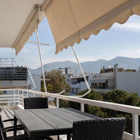 Luxurious 3-Bedroom Seaside Retreat Fully Renovated In 2025 Athens Exterior photo